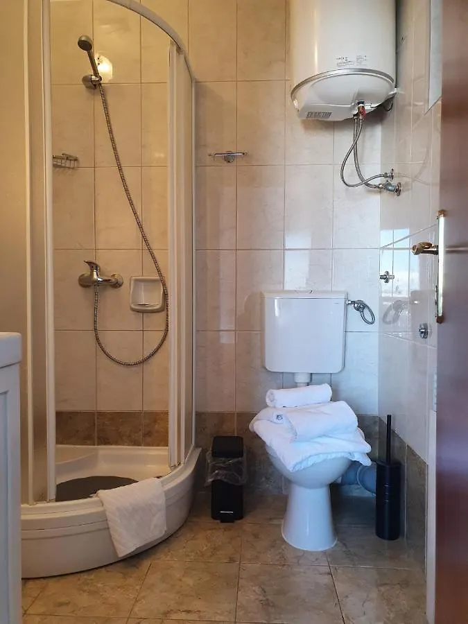 Room Novakovic Biograd Na Moru 3*,  Chorwacja